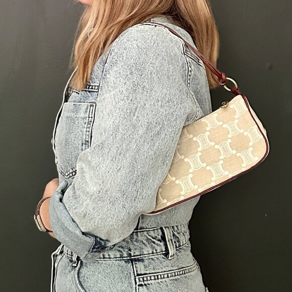 Celine Vintage Triomphe Pochette in Cream Canvas - Picture 10 of 10